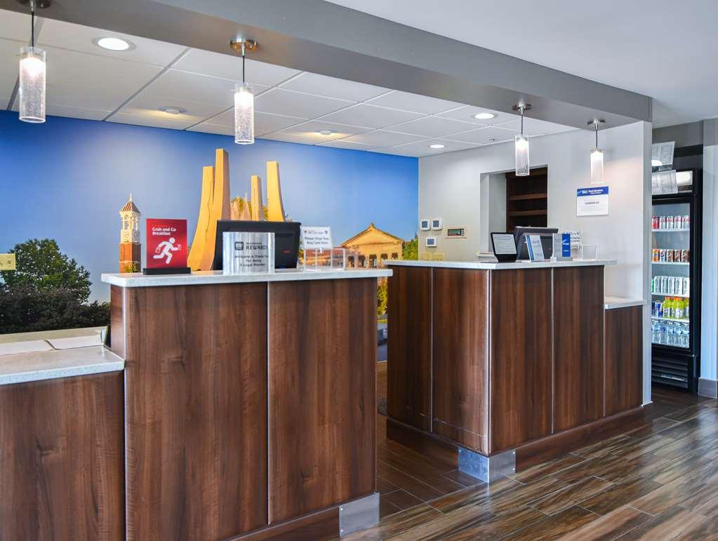 Best Western Plus Lafayette Hotel University Area מראה פנימי תמונה