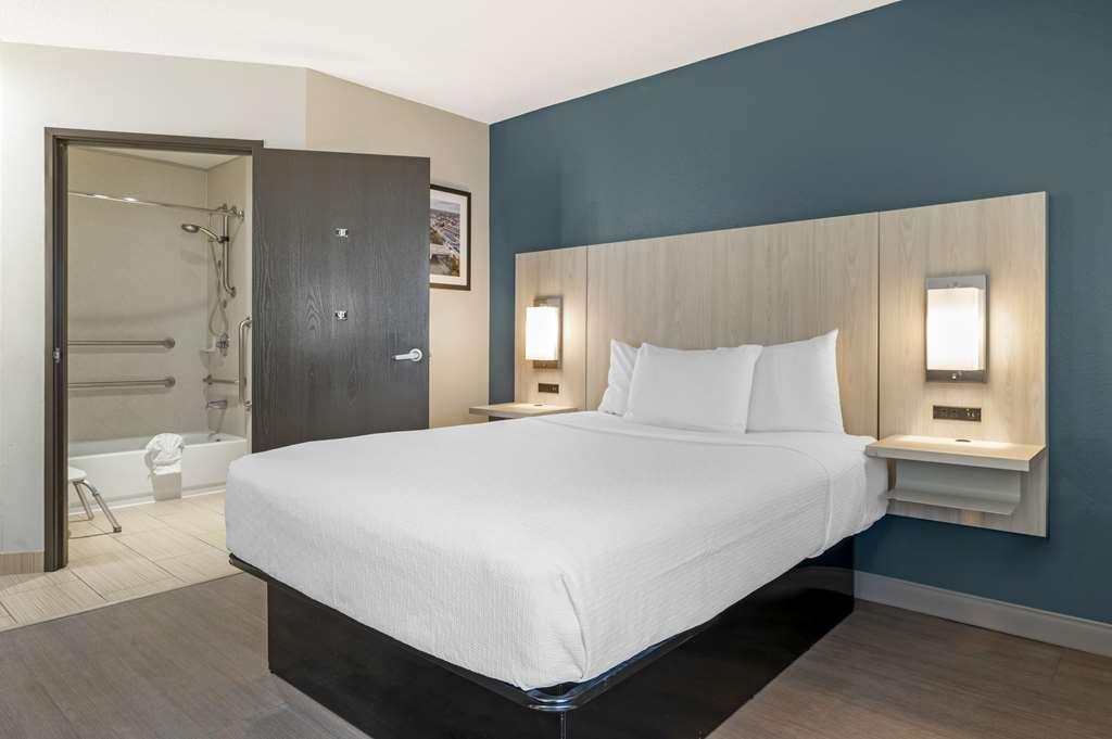 Best Western Plus Lafayette Hotel University Area חדר תמונה